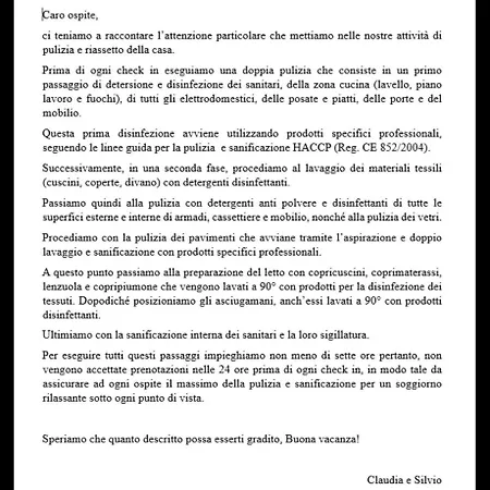 Des Etrangers -parcheggio Privato- Private Parking Lägenhet *